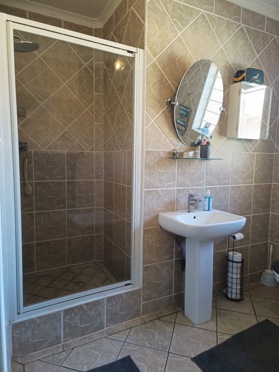 3 Bedroom Property for Sale in Greenhills Gauteng