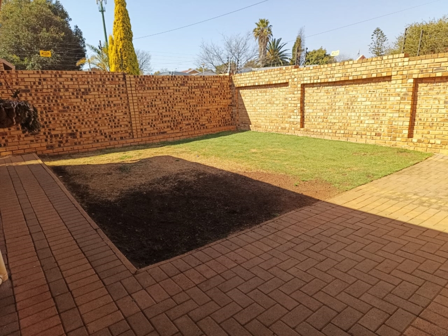 3 Bedroom Property for Sale in Greenhills Gauteng