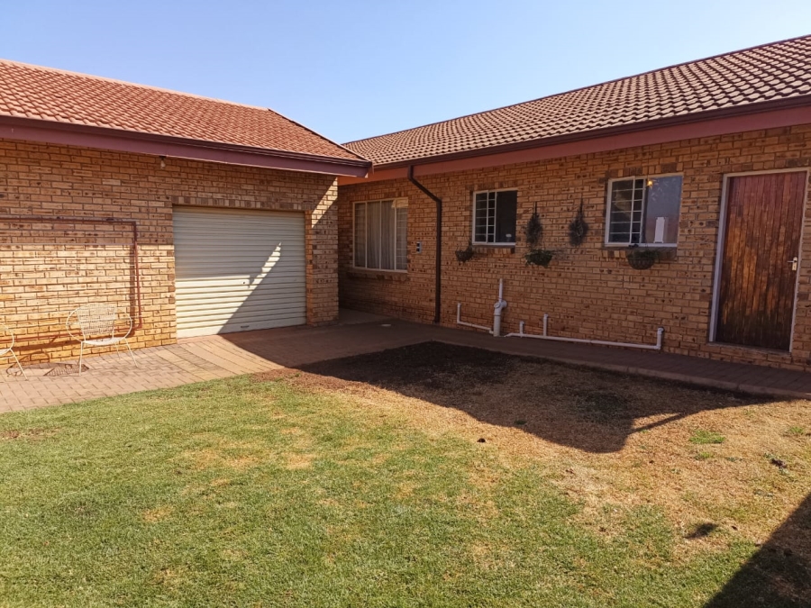3 Bedroom Property for Sale in Greenhills Gauteng