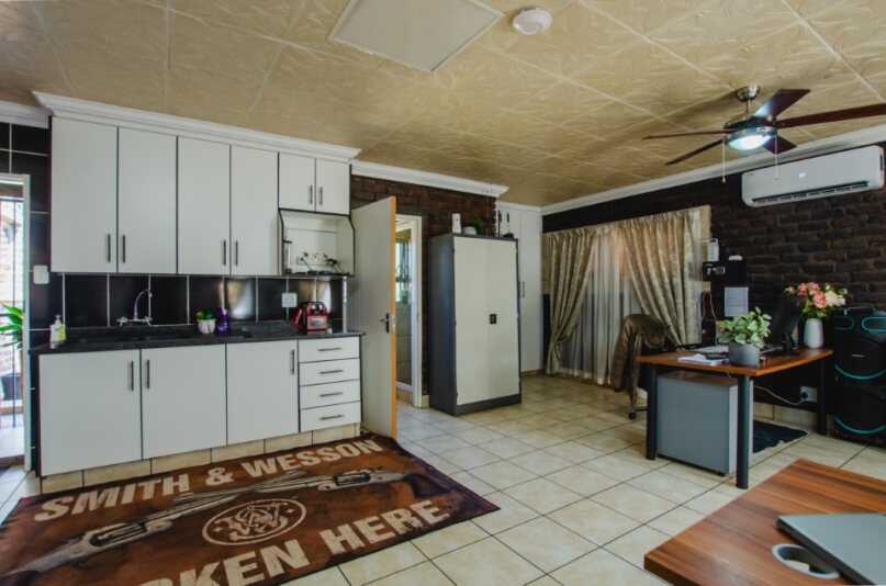 4 Bedroom Property for Sale in Heidelberg A H Gauteng