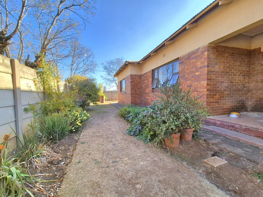 3 Bedroom Property for Sale in Brakpan Central Gauteng