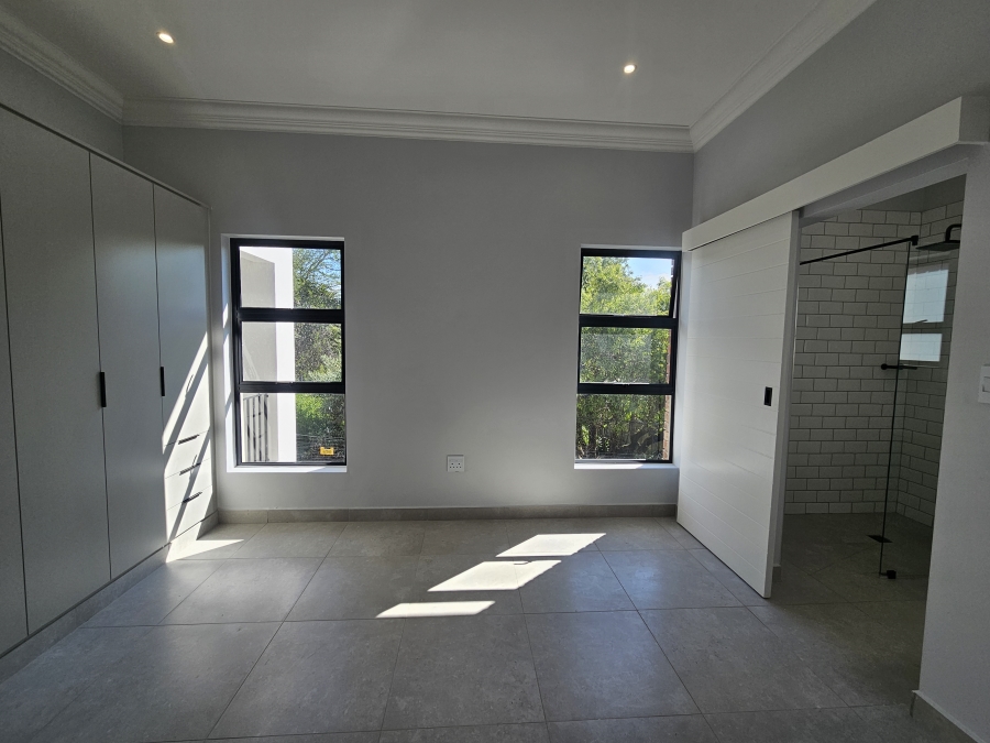 3 Bedroom Property for Sale in Bryanston Gauteng