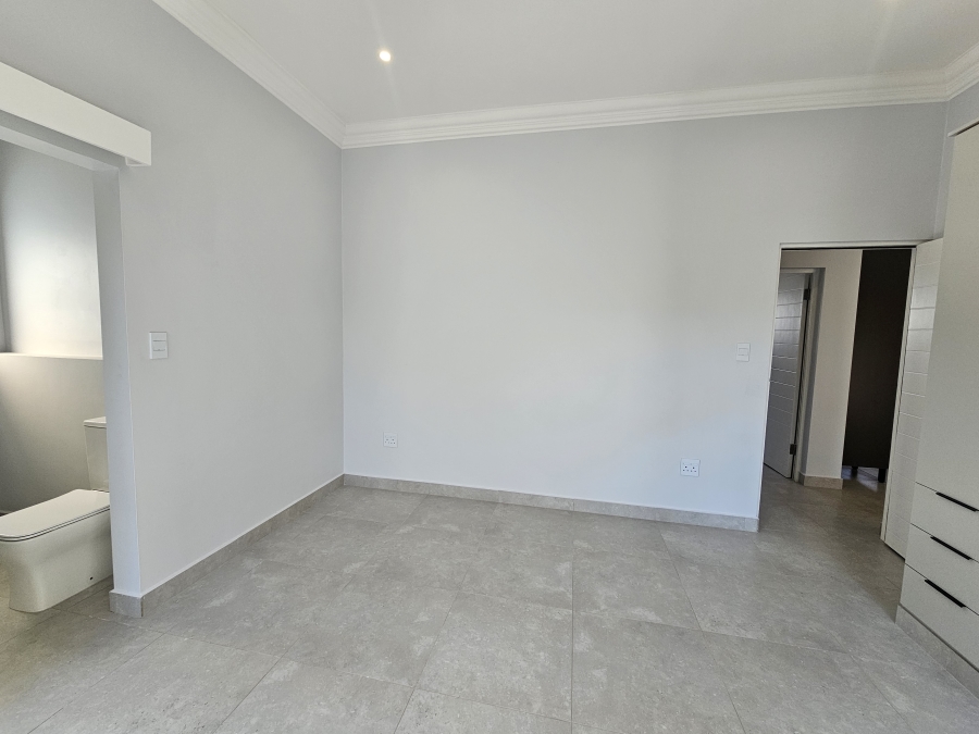3 Bedroom Property for Sale in Bryanston Gauteng