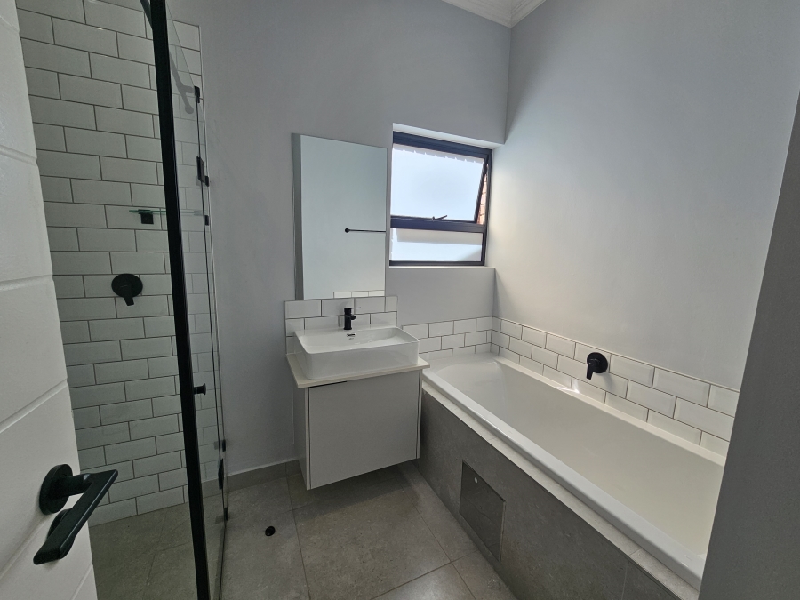 3 Bedroom Property for Sale in Bryanston Gauteng