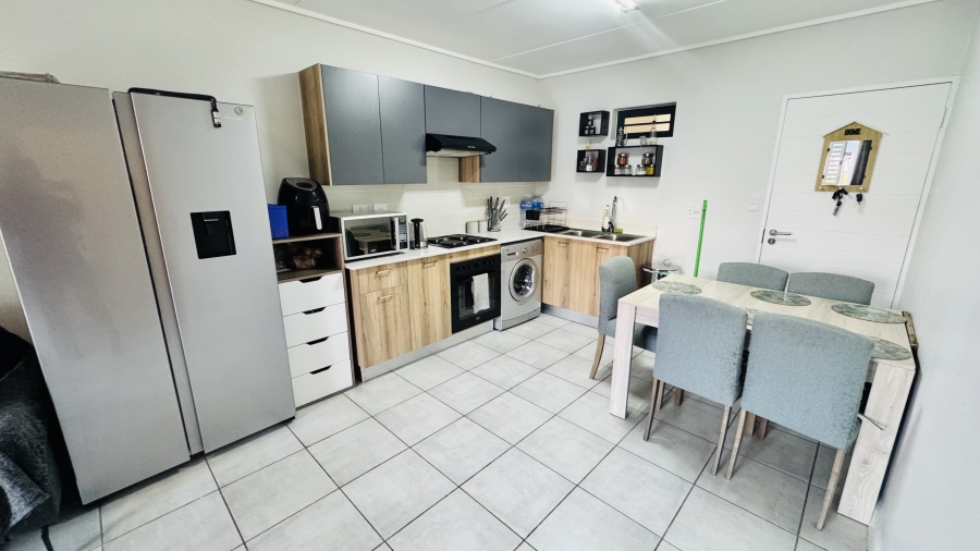1 Bedroom Property for Sale in Linbro Park Gauteng