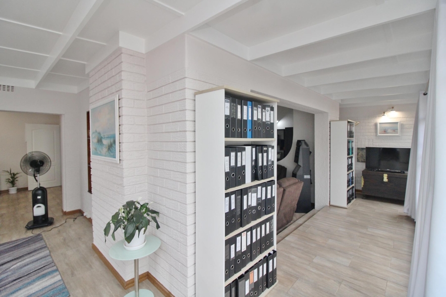 3 Bedroom Property for Sale in Sunnyridge Gauteng