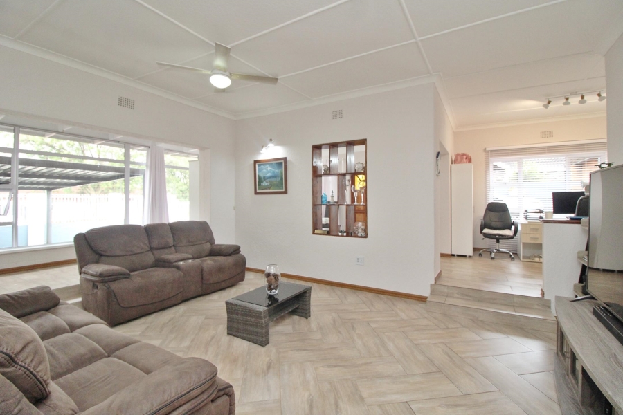 3 Bedroom Property for Sale in Sunnyridge Gauteng