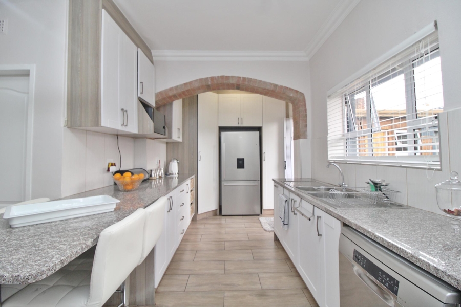 3 Bedroom Property for Sale in Sunnyridge Gauteng