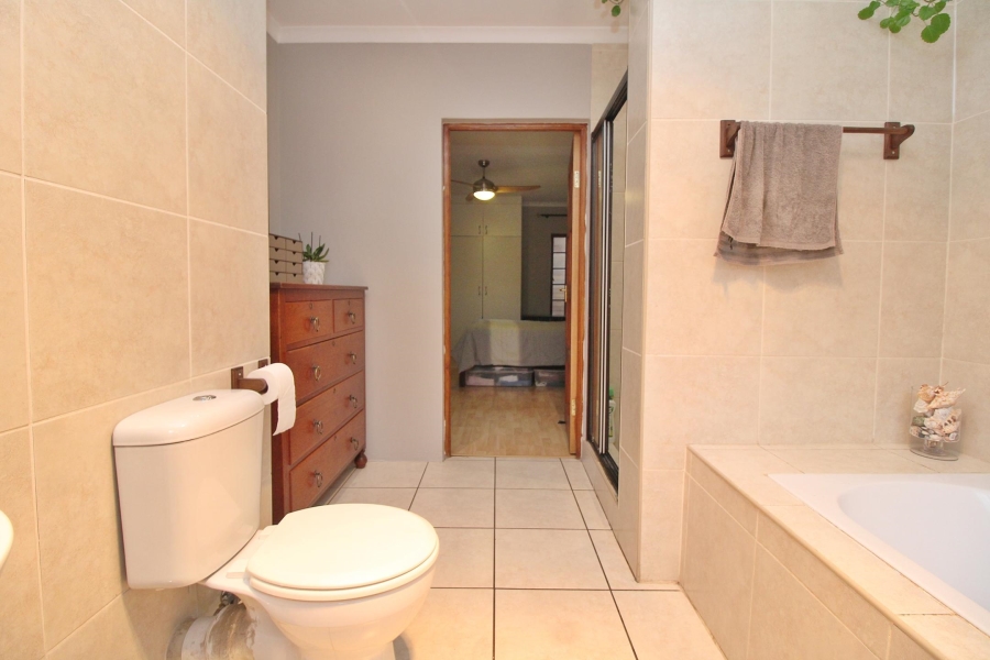 3 Bedroom Property for Sale in Sunnyridge Gauteng