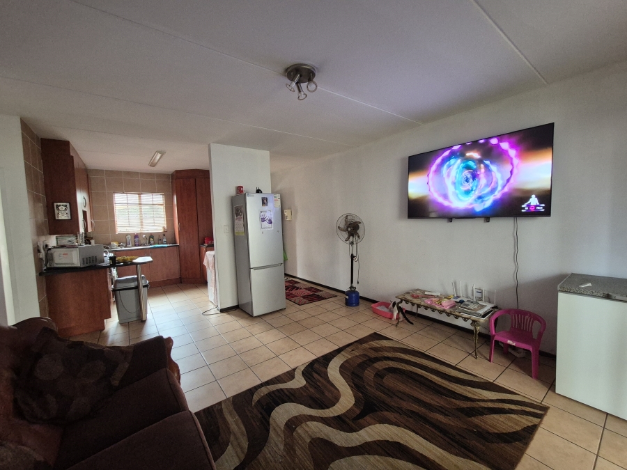 2 Bedroom Property for Sale in Minnebron Gauteng