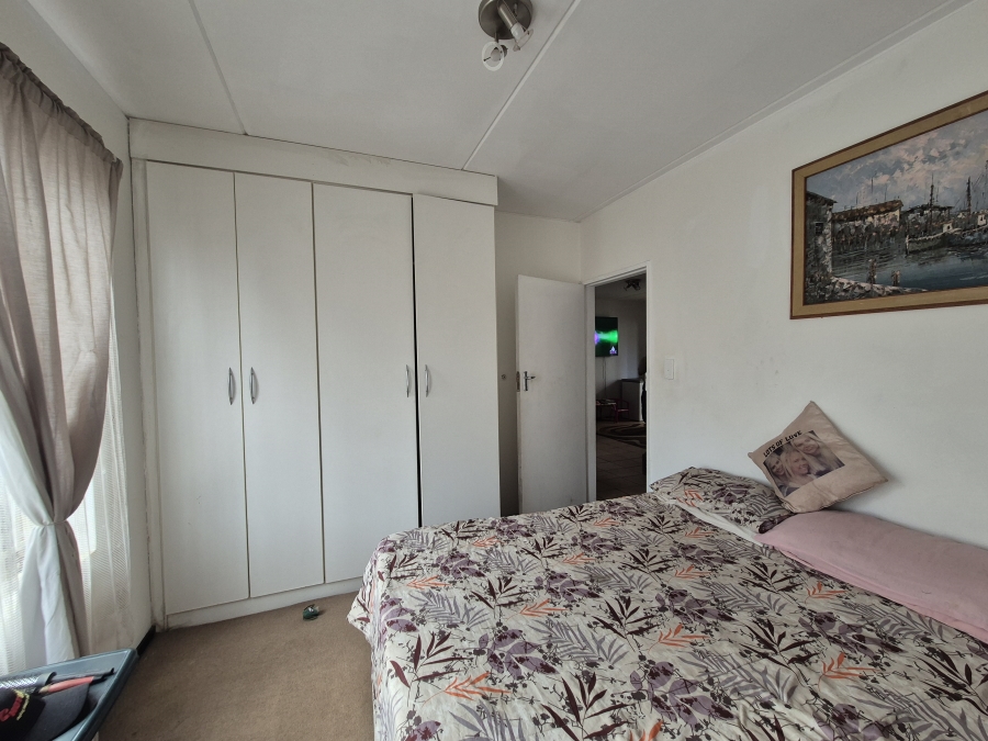 2 Bedroom Property for Sale in Minnebron Gauteng