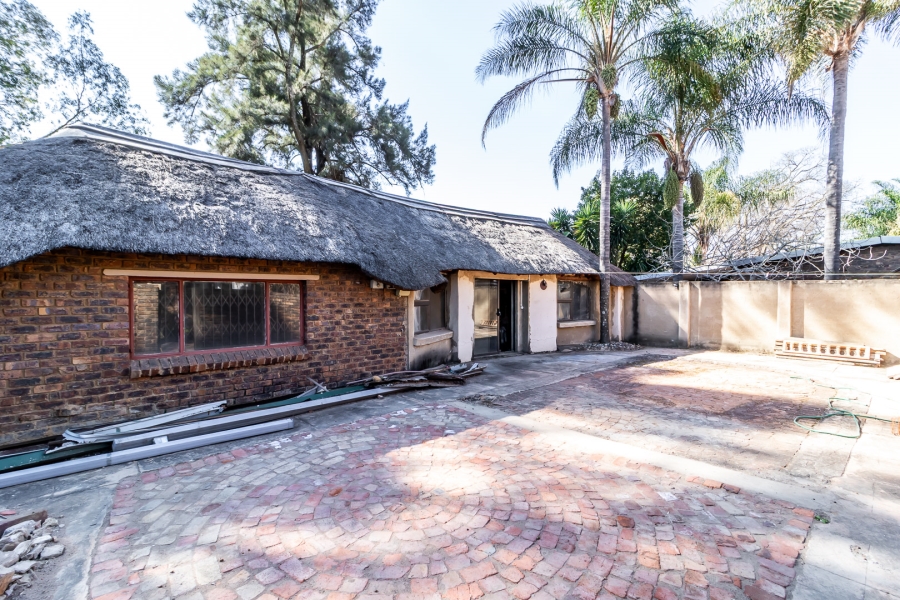7 Bedroom Property for Sale in Gezina Gauteng