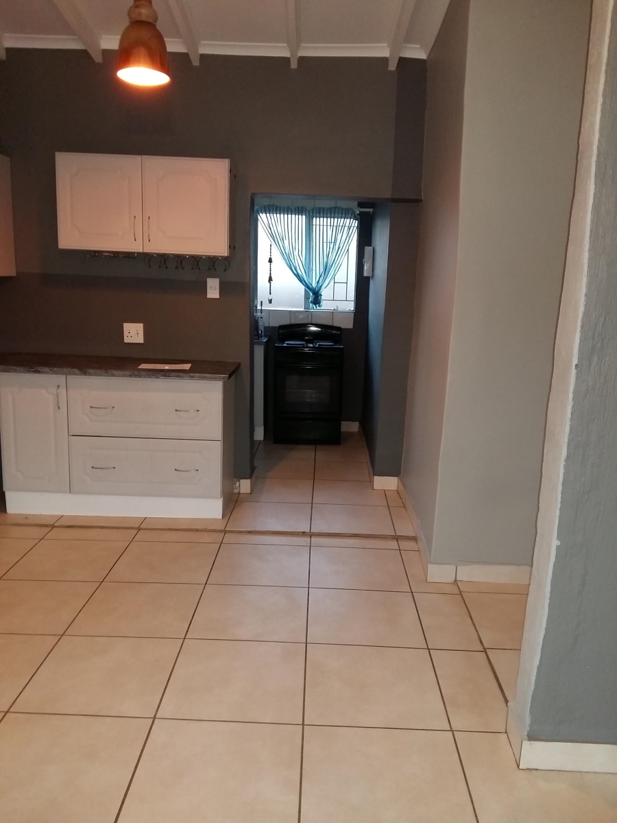 7 Bedroom Property for Sale in Gezina Gauteng