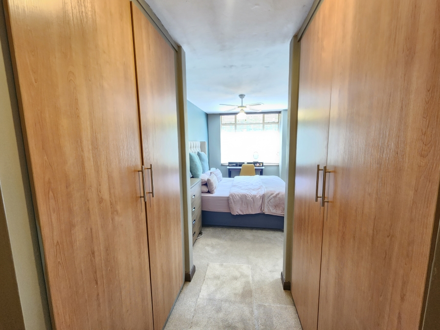1 Bedroom Property for Sale in Hatfield Gauteng