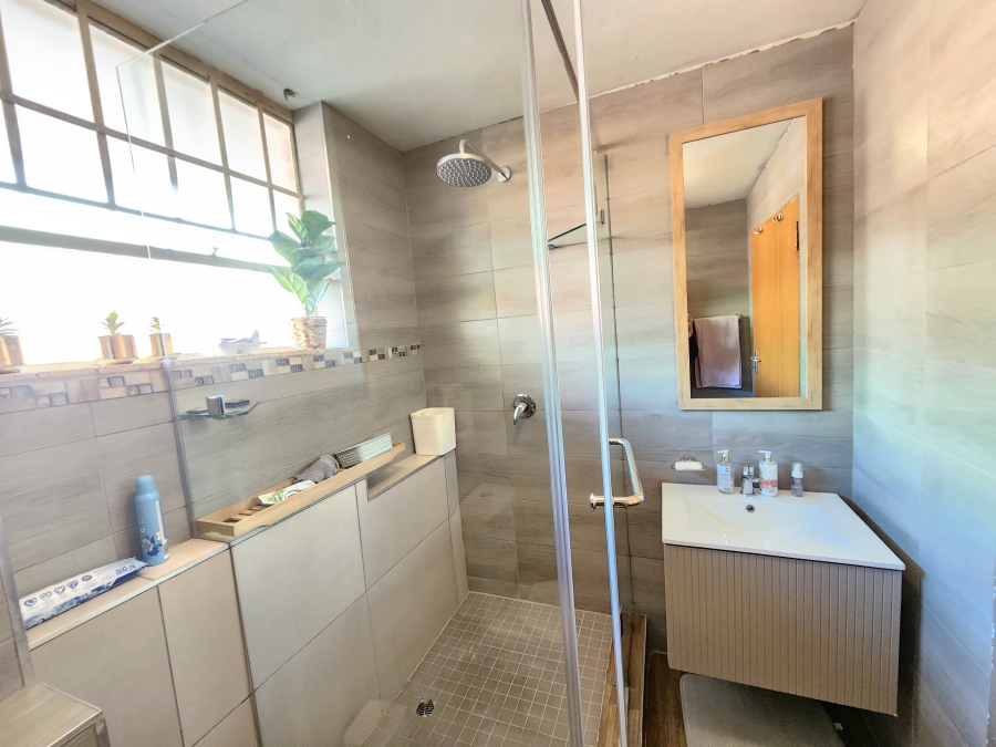 1 Bedroom Property for Sale in Hatfield Gauteng