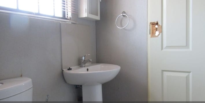 3 Bedroom Property for Sale in Westonaria Gauteng