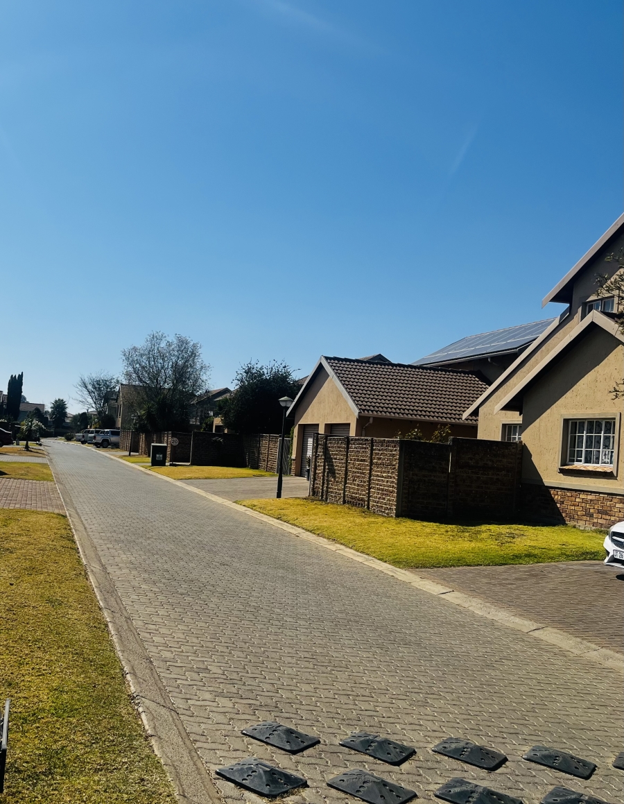 3 Bedroom Property for Sale in Pomona Gauteng