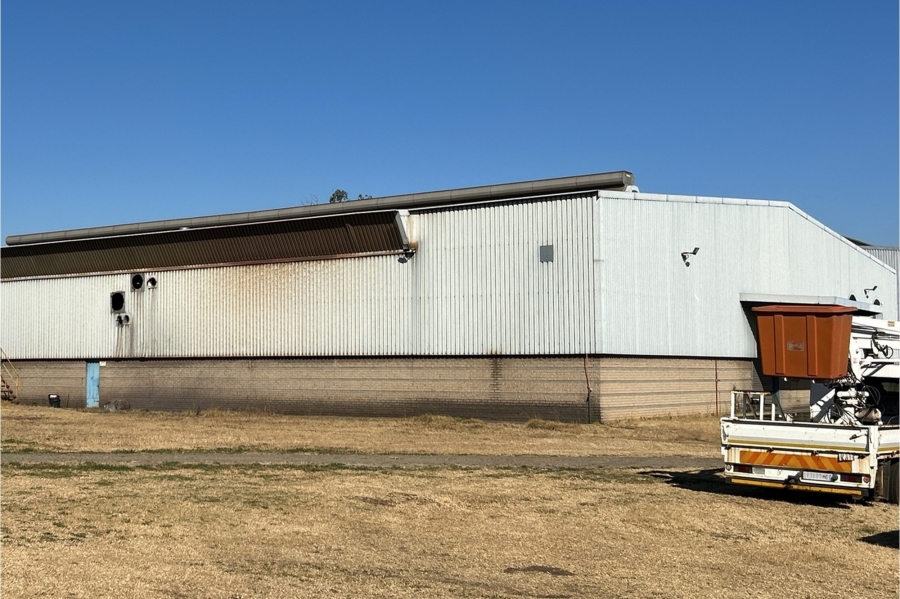 To Let commercial Property for Rent in Anderbolt Gauteng