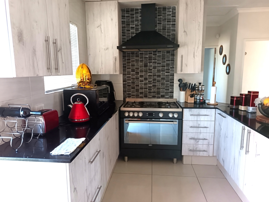 3 Bedroom Property for Sale in Dalpark Ext 1 Gauteng