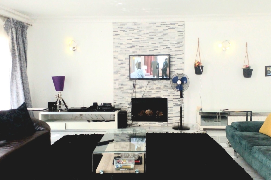 5 Bedroom Property for Sale in Sandown Gauteng
