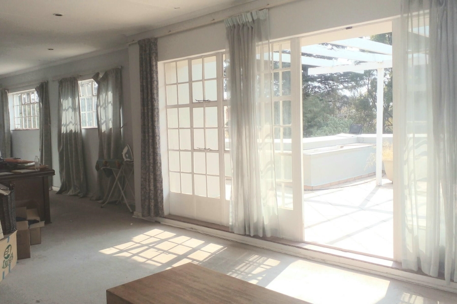 5 Bedroom Property for Sale in Sandown Gauteng