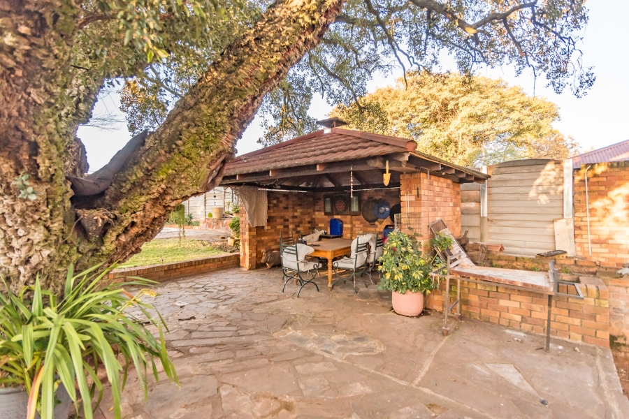 2 Bedroom Property for Sale in Florida Gauteng