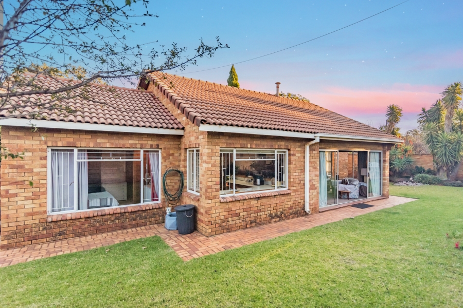 2 Bedroom Property for Sale in Florida Gauteng