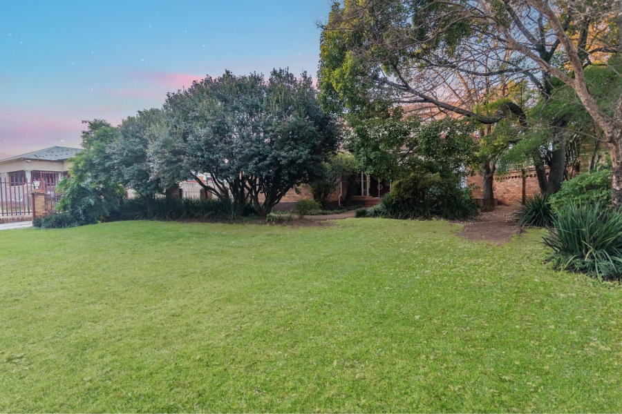 2 Bedroom Property for Sale in Florida Gauteng