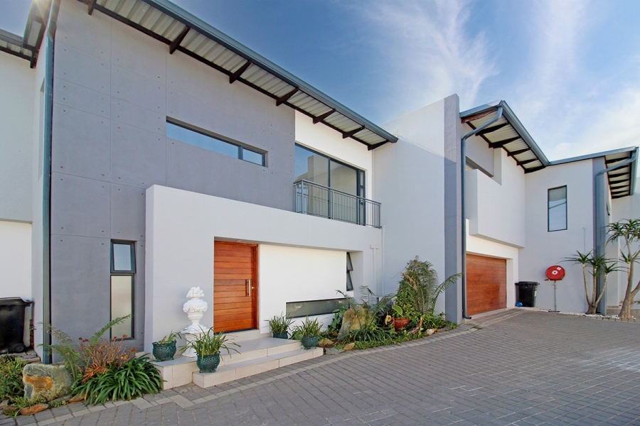 To Let 3 Bedroom Property for Rent in Eastleigh Ridge Gauteng