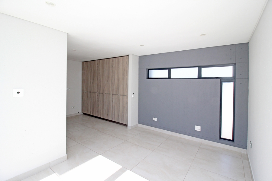 To Let 3 Bedroom Property for Rent in Eastleigh Ridge Gauteng