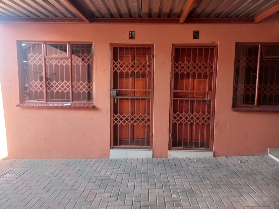 10 Bedroom Property for Sale in Soshanguve GG Gauteng