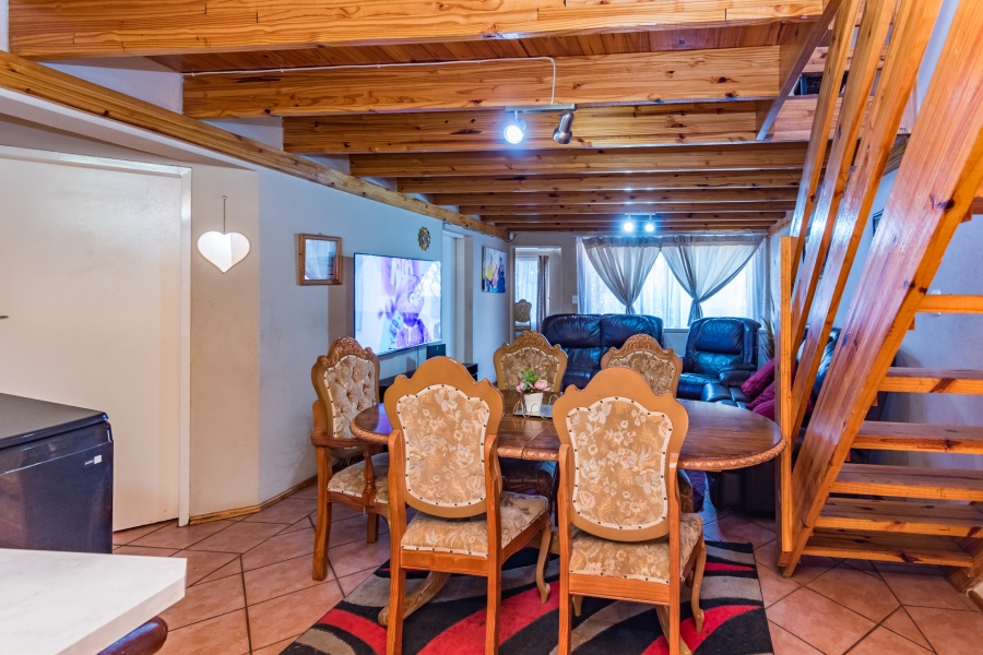 3 Bedroom Property for Sale in Allens Nek Gauteng
