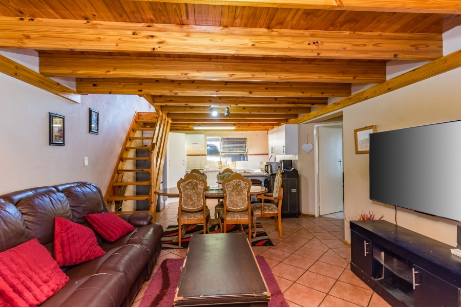 3 Bedroom Property for Sale in Allens Nek Gauteng
