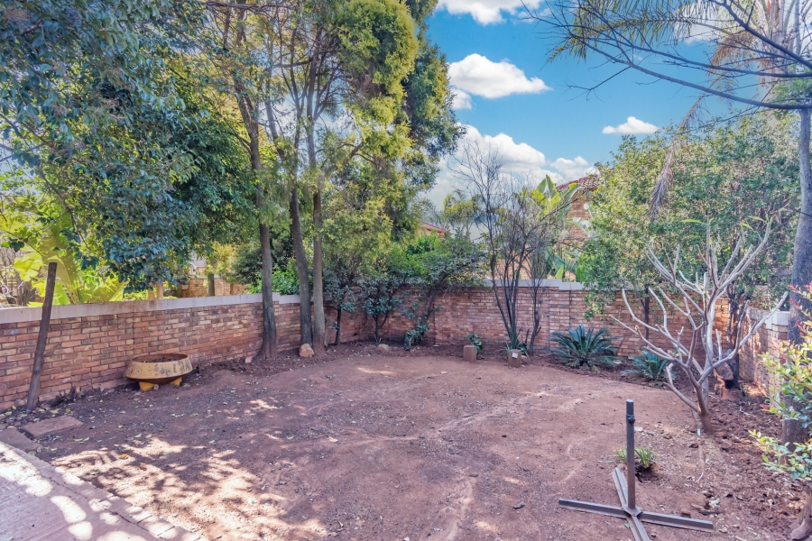 3 Bedroom Property for Sale in Allens Nek Gauteng