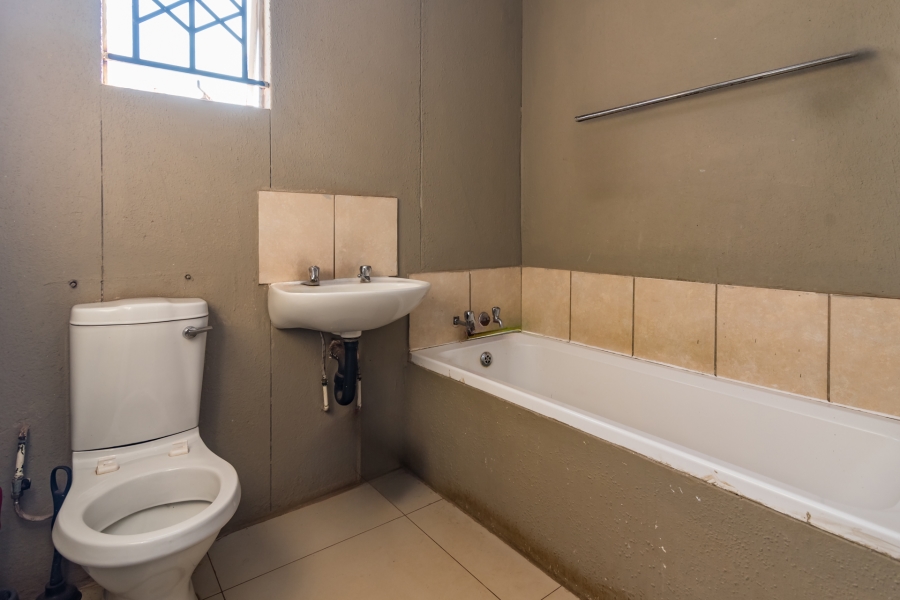 3 Bedroom Property for Sale in Protea Glen Gauteng