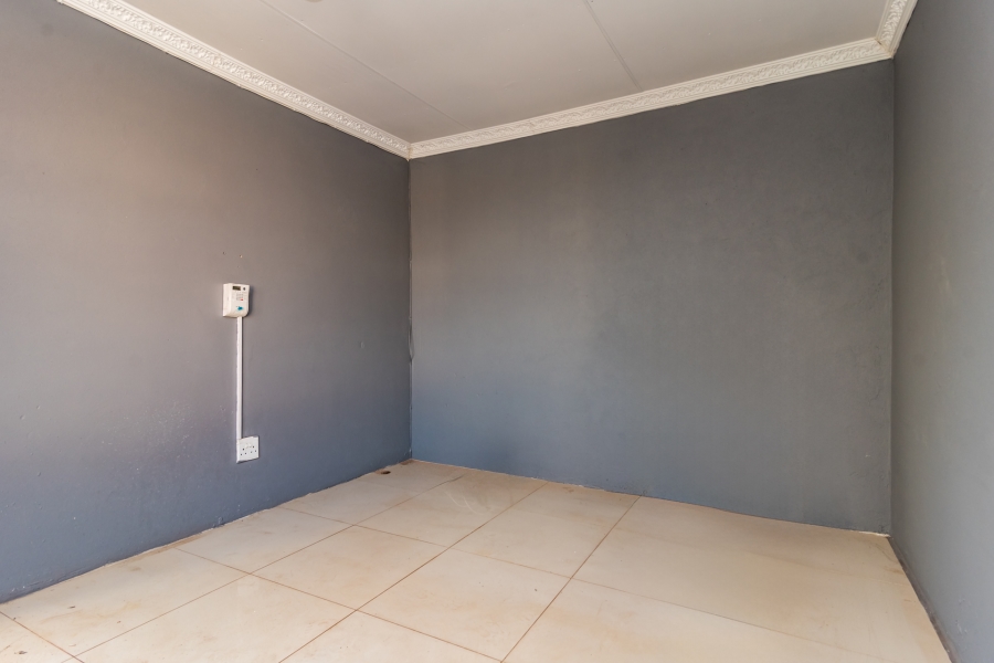 3 Bedroom Property for Sale in Protea Glen Gauteng