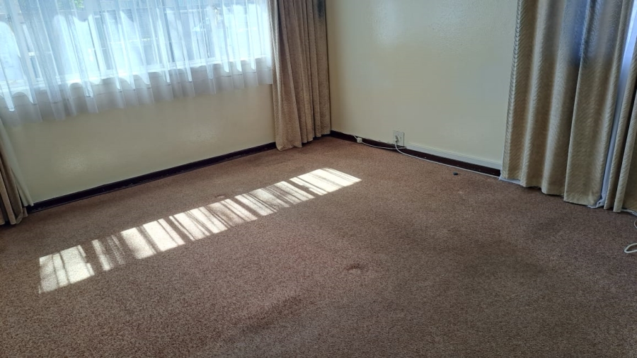 2 Bedroom Property for Sale in Vanderbijlpark CE 1 Gauteng