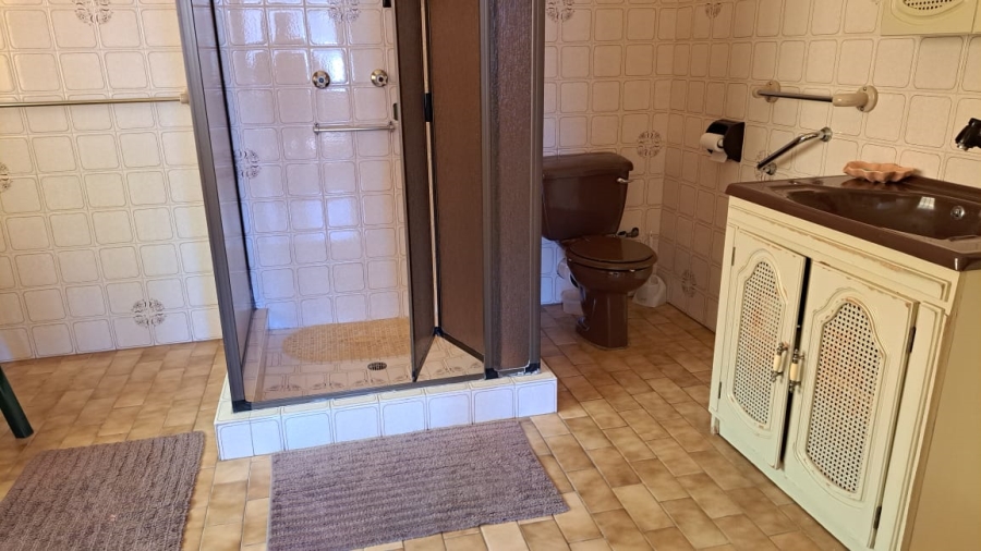 2 Bedroom Property for Sale in Vanderbijlpark CE 1 Gauteng