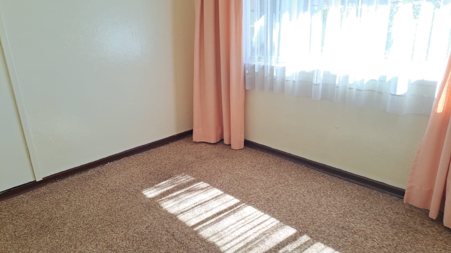 2 Bedroom Property for Sale in Vanderbijlpark CE 1 Gauteng