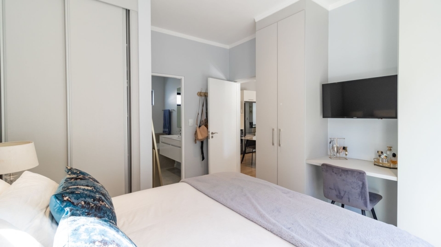 2 Bedroom Property for Sale in Rosebank Gauteng