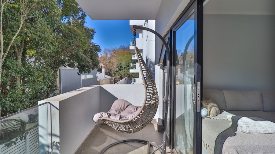 2 Bedroom Property for Sale in Rosebank Gauteng