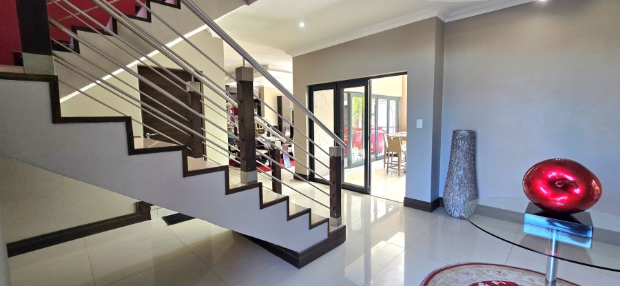 6 Bedroom Property for Sale in Midlands Estate Gauteng