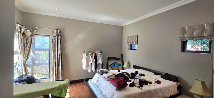 6 Bedroom Property for Sale in Midlands Estate Gauteng