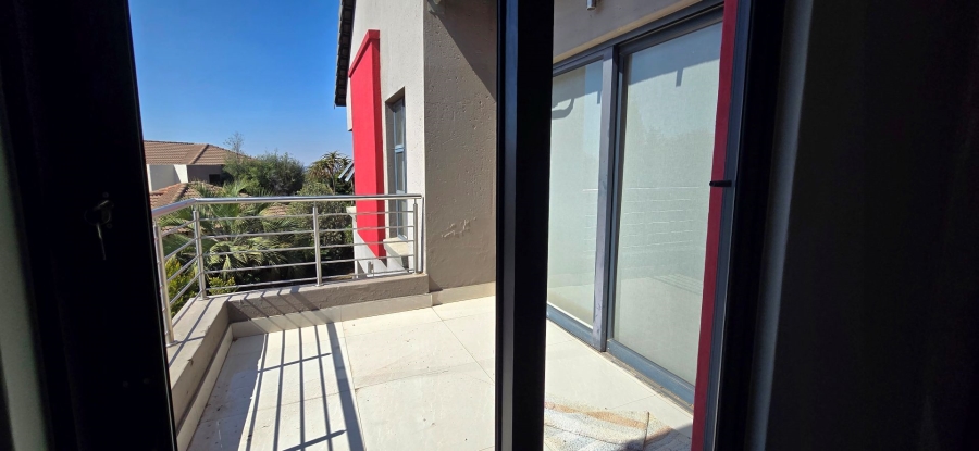 6 Bedroom Property for Sale in Midlands Estate Gauteng