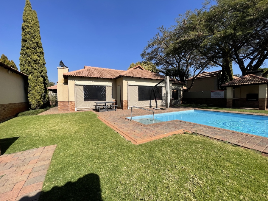 To Let 3 Bedroom Property for Rent in Ravenswood Gauteng