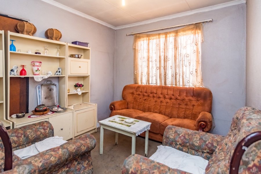 2 Bedroom Property for Sale in Protea Glen Gauteng
