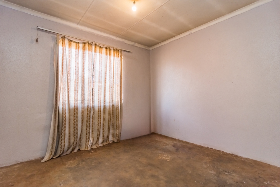 2 Bedroom Property for Sale in Protea Glen Gauteng