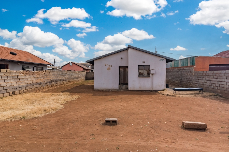 2 Bedroom Property for Sale in Protea Glen Gauteng