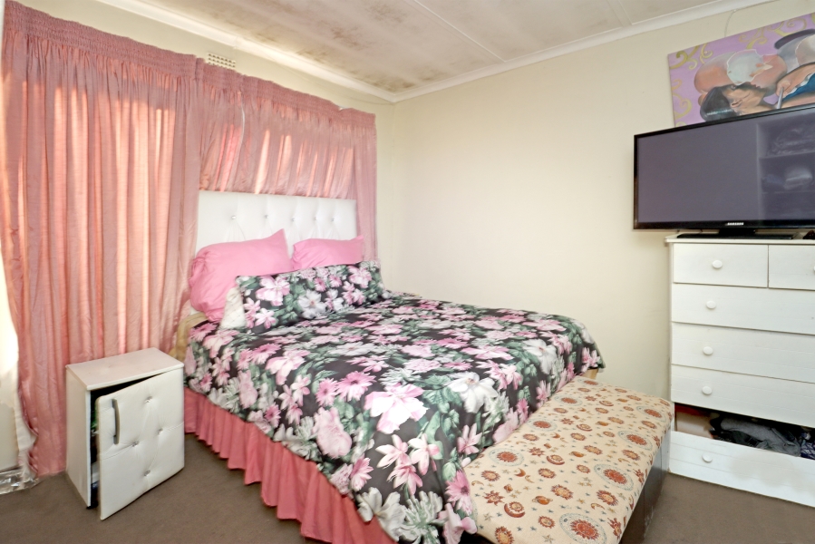 4 Bedroom Property for Sale in Bramley View Gauteng