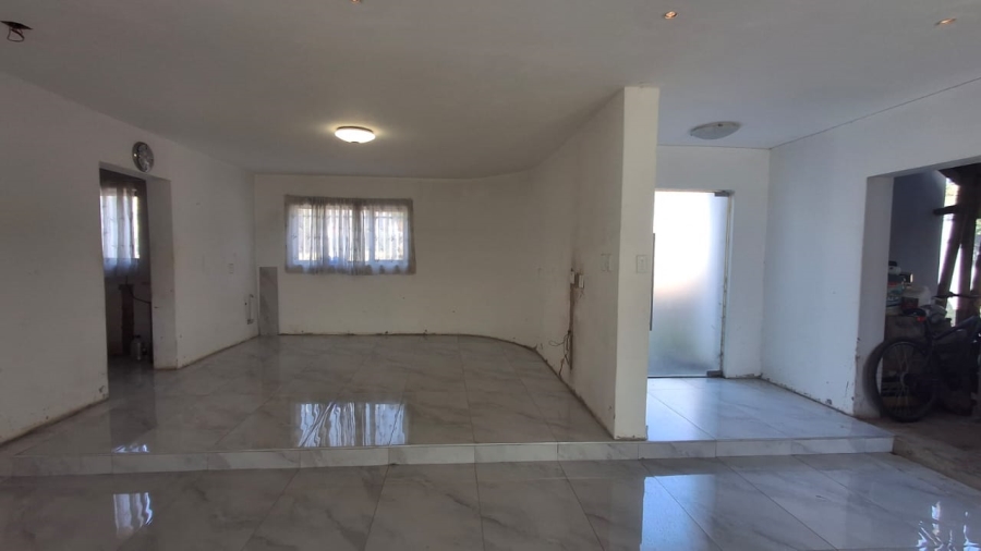 4 Bedroom Property for Sale in Meyerspark Gauteng